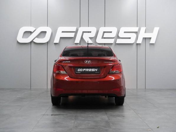 Hyundai Solaris I Рестайлинг с пробегом 2015 года, цена 1 099 000 рублей, 114648 км, седан, Автокод Объявления