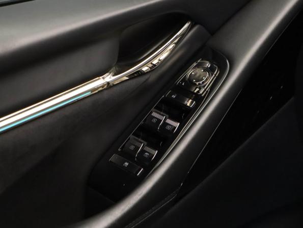 GAC M8 с пробегом 2023 года, цена 3 950 000 рублей, 72299 км, минивэн, Автокод Объявления