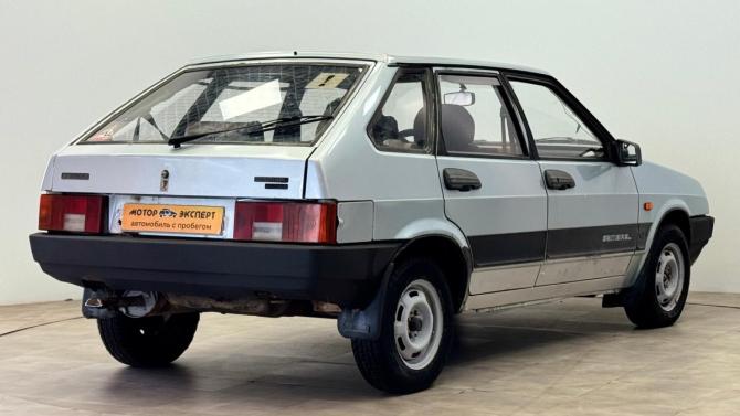 Lada (ВАЗ) 2109 с пробегом 2001 года, цена 75 000 рублей, 182810 км, хэтчбек, Автокод Объявления