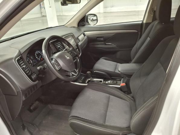 Mitsubishi Outlander III Рестайлинг 3 с пробегом 2018 года, цена 2 320 000 рублей, 86500 км, внедорожник, Автокод Объявления