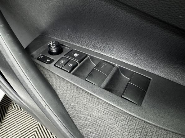 Toyota Corolla XII (E210) с пробегом 2020 года, цена 1 800 000 рублей, 137723 км, универсал, Автокод Объявления