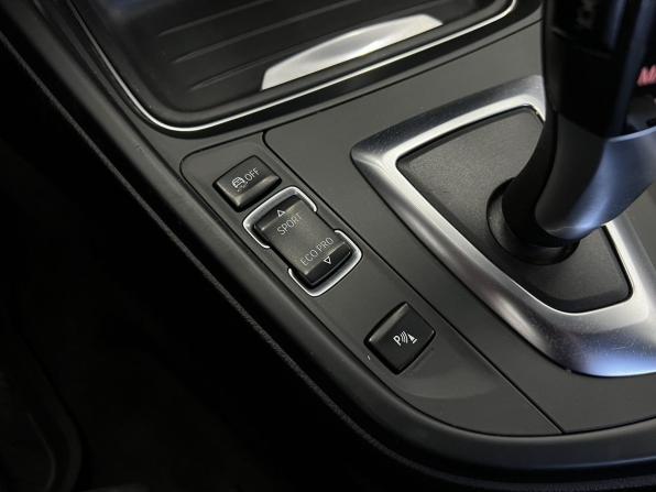 BMW 3 серии VI (F3x) с пробегом 2015 года, цена 2 079 000 рублей, 182000 км, седан, Автокод Объявления