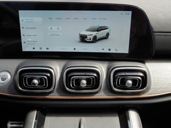 Jaecoo J8 с пробегом 2025 года, цена 3 699 000 рублей, 324 км, внедорожник, Автокод Объявления