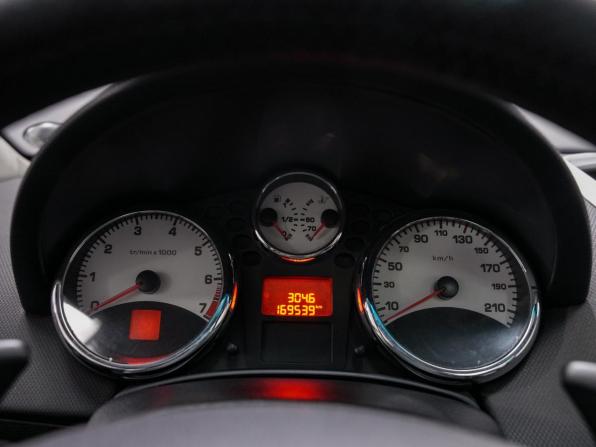 Peugeot 207 I Рестайлинг с пробегом 2010 года, цена 395 000 рублей, 169800 км, хэтчбек, Автокод Объявления