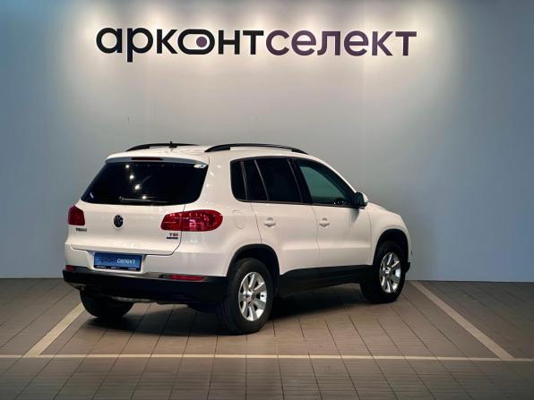 Volkswagen Tiguan I Рестайлинг с пробегом 2012 года, цена 1 217 000 рублей, 180827 км, внедорожник, Автокод Объявления