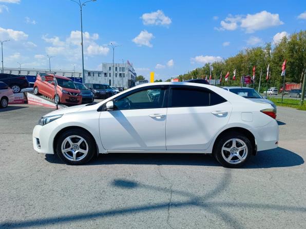 Toyota Corolla XI (E160 E170 E180) с пробегом 2013 года, цена 1 050 000 рублей, 231372 км, седан, Автокод Объявления