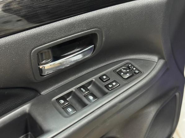 Mitsubishi Outlander III Рестайлинг 2 с пробегом 2018 года, цена 2 062 000 рублей, 168000 км, внедорожник, Автокод Объявления