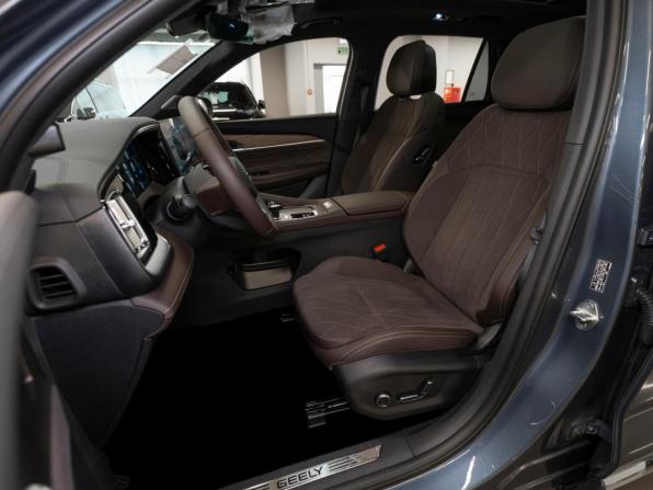 Geely Monjaro I Рестайлинг 2 с пробегом 2026 года, цена 4 250 000 рублей, 25 км, внедорожник, Автокод Объявления