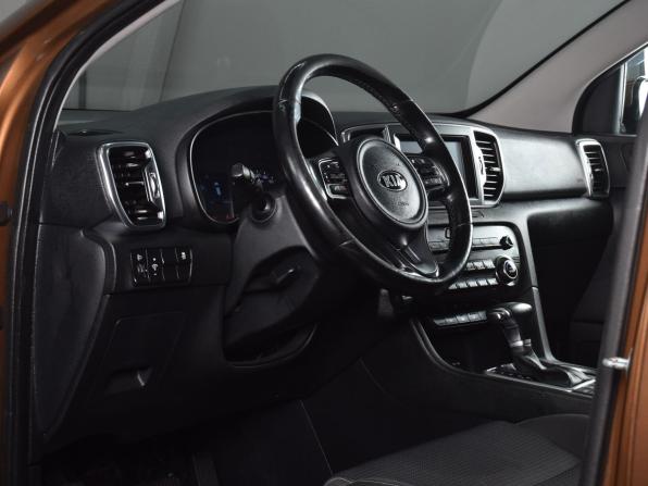 Kia Sportage IV с пробегом 2016 года, цена 1 799 999 рублей, 179955 км, внедорожник, Автокод Объявления