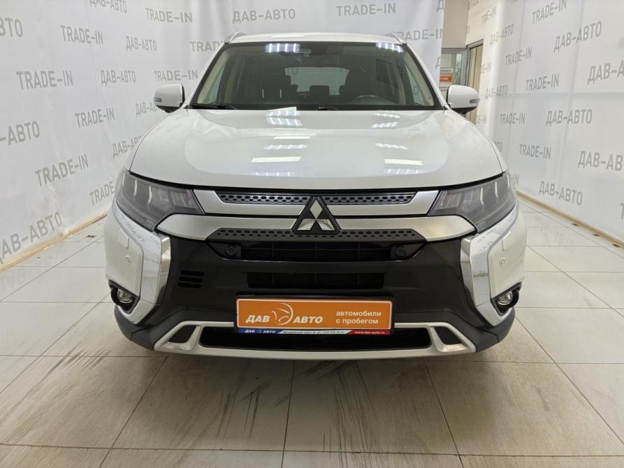 Mitsubishi Outlander III Рестайлинг 3 Пермь  - изображение 2