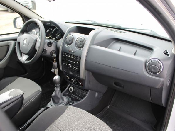 Renault Duster I Рестайлинг с пробегом 2016 года, цена 1 239 000 рублей, 93214 км, внедорожник, Автокод Объявления