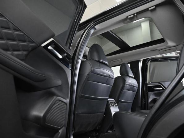 Mitsubishi Outlander IV с пробегом 2023 года, цена 2 399 000 рублей, 31688 км, внедорожник, Автокод Объявления