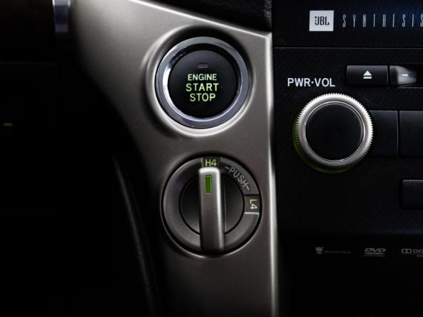Toyota Land Cruiser 200 Series с пробегом 2011 года, цена 2 575 000 рублей, 254079 км, внедорожник, Автокод Объявления