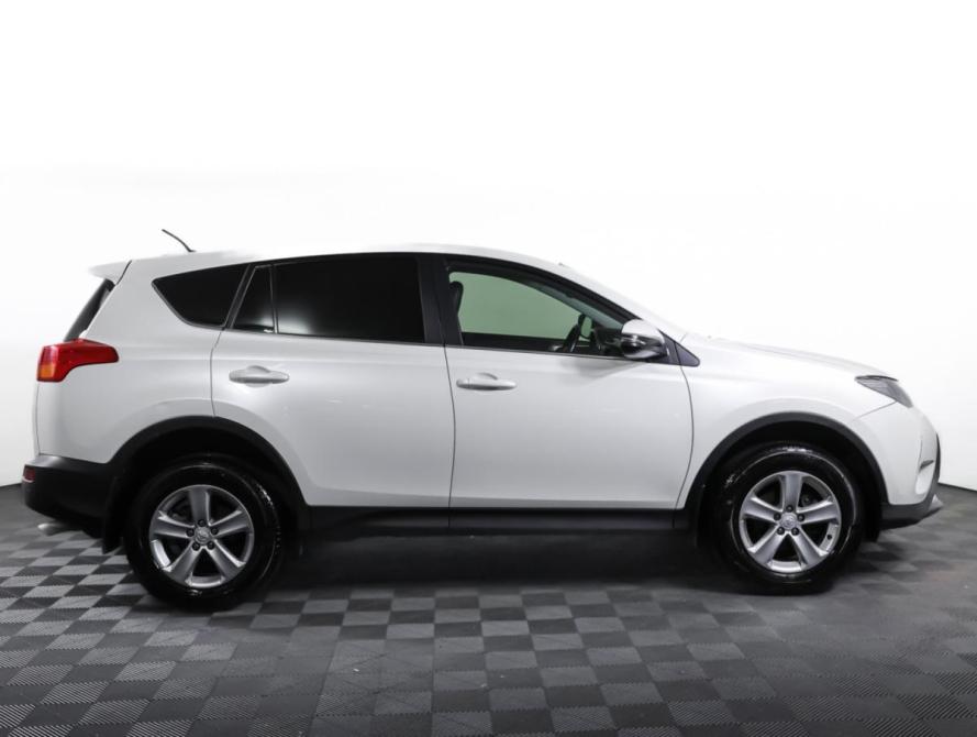 Toyota RAV4 IV (XA40) Москва  - изображение 4