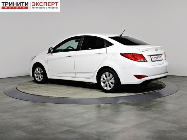 Hyundai Solaris I Рестайлинг с пробегом 2016 года, цена 1 097 000 рублей, 166642 км, седан, Автокод Объявления