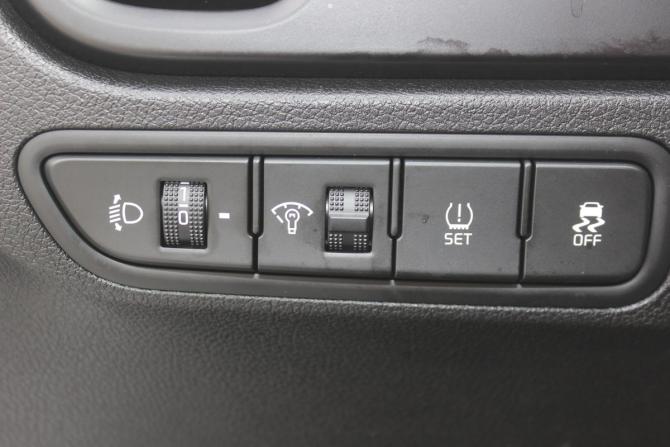 Kia Rio IV Рестайлинг с пробегом 2022 года, цена 1 777 000 рублей, 94538 км, хэтчбек, Автокод Объявления