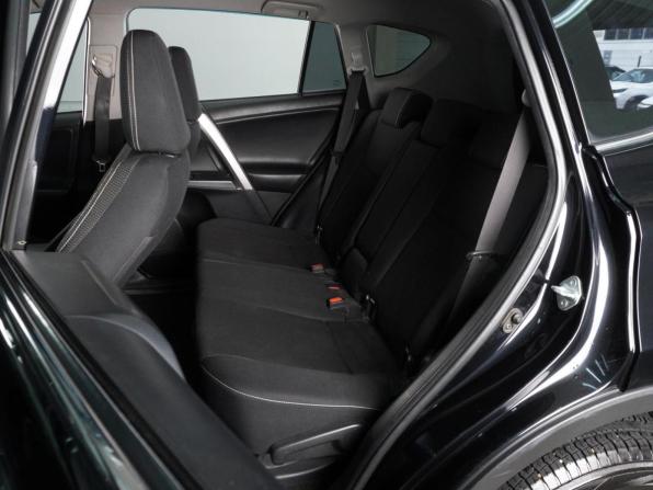 Toyota RAV4 IV (XA40) Рестайлинг с пробегом 2019 года, цена 2 347 030 рублей, 180675 км, внедорожник, Автокод Объявления