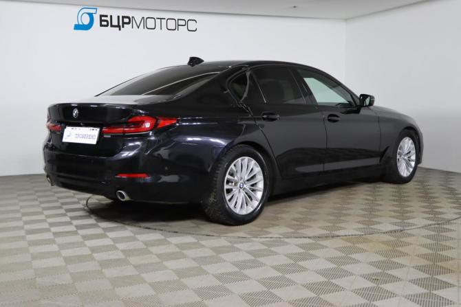 BMW 5 серии VII (G30/G31/G38) с пробегом 2018 года, цена 3 439 990 рублей, 195253 км, седан, Автокод Объявления