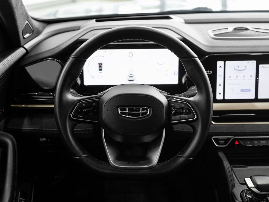 Geely Monjaro I Москва  - изображение 9