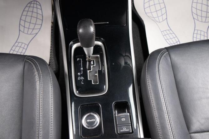 Mitsubishi Outlander III Рестайлинг 3 с пробегом 2019 года, цена 2 389 000 рублей, 95733 км, внедорожник, Автокод Объявления