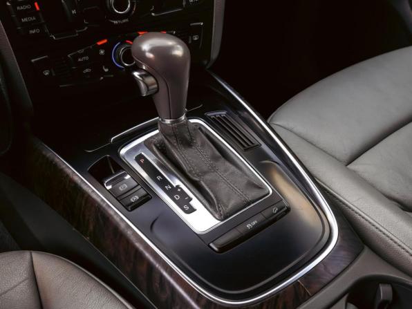 Audi Q5 I (8R) с пробегом 2011 года, цена 1 388 000 рублей, 177495 км, внедорожник, Автокод Объявления