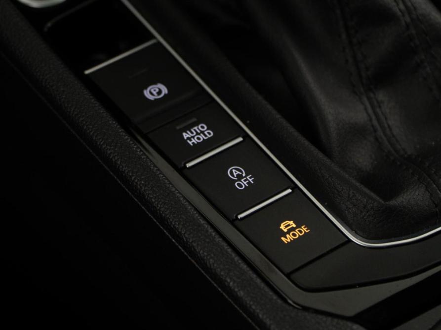 Volkswagen Sagitar III Москва  - изображение 18