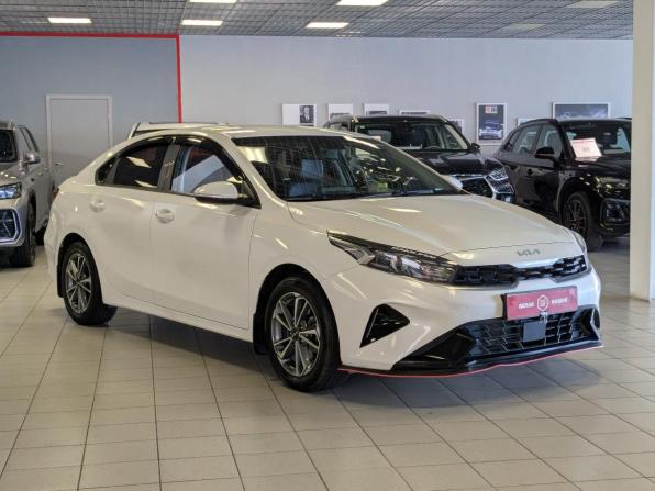 Kia K3 II Рестайлинг с пробегом 2021 года, цена 2 120 000 рублей, 132800 км, седан, Автокод Объявления