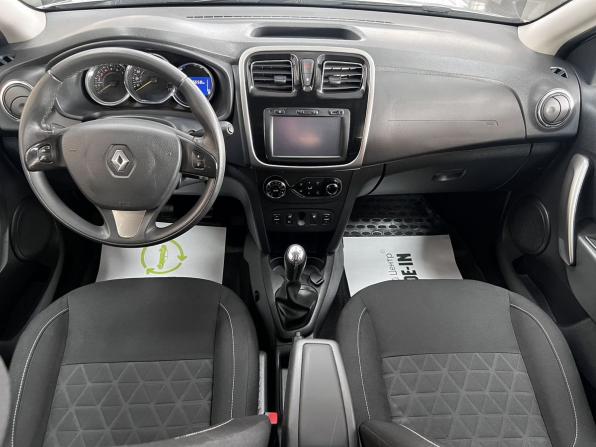 Renault Sandero II с пробегом 2016 года, цена 1 125 000 рублей, 96657 км, хэтчбек, Автокод Объявления
