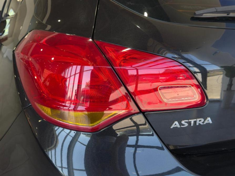 Opel Astra J Таганрог  - изображение 10