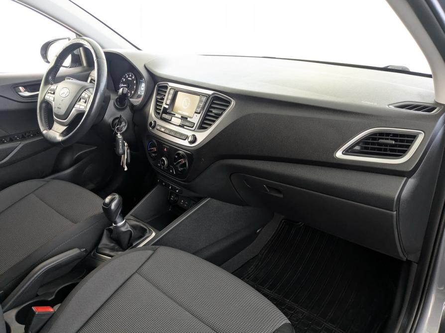 Hyundai Solaris II Москва  - изображение 19