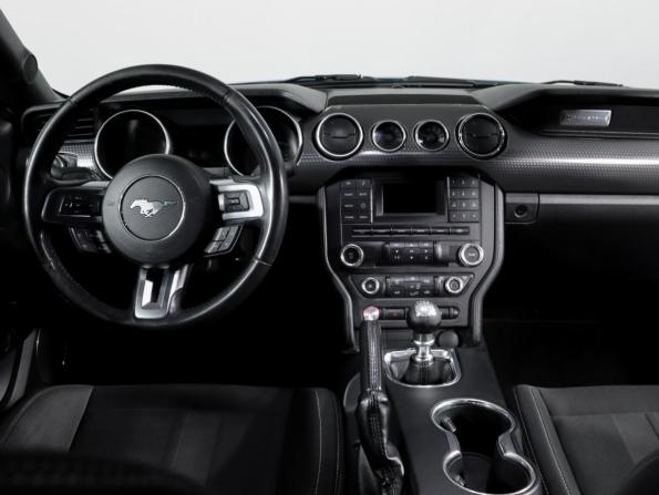 Ford Mustang VI Рестайлинг с пробегом 2018 года, цена 4 255 000 рублей, 73568 км, купе, Автокод Объявления