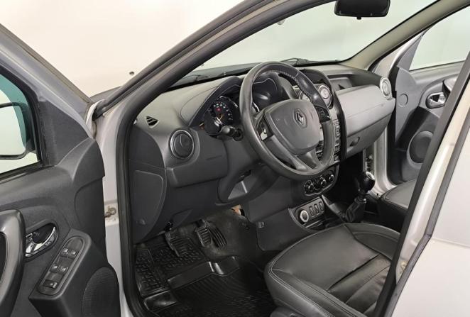 Renault Duster I Рестайлинг с пробегом 2015 года, цена 1 200 000 рублей, 133782 км, внедорожник, Автокод Объявления
