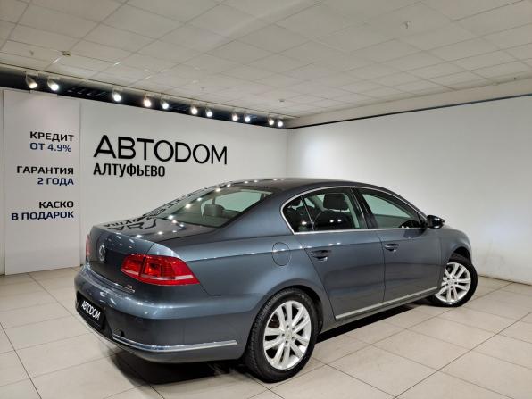 Volkswagen Passat B7 с пробегом 2011 года, цена 899 000 рублей, 204000 км, седан, Автокод Объявления