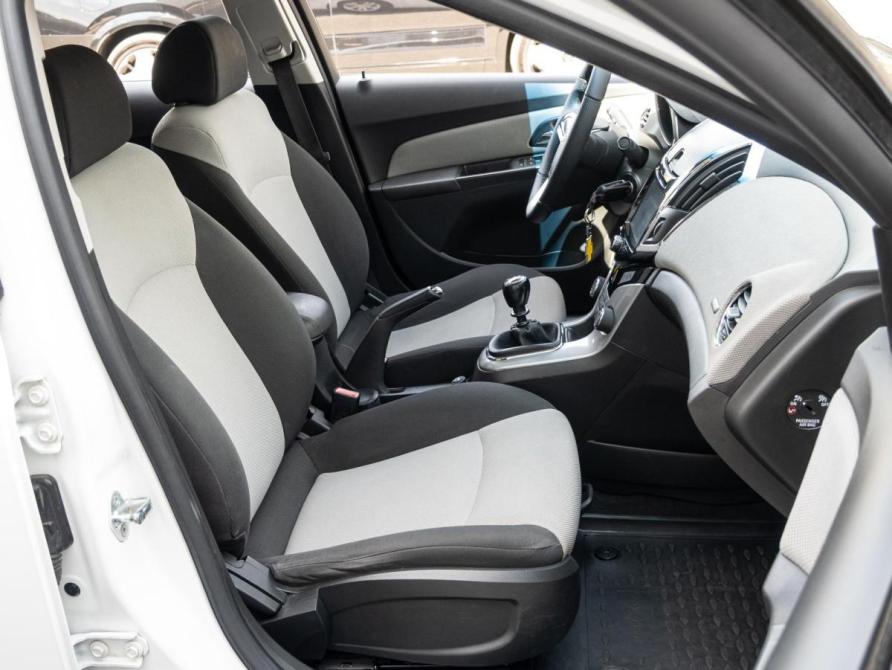 Chevrolet Cruze I Рестайлинг Краснодар  - изображение 8