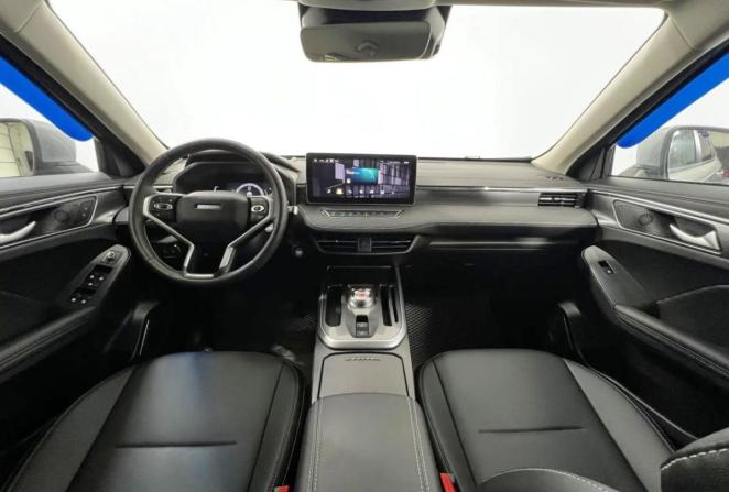 Haval Jolion I Рестайлинг с пробегом 2023 года, цена 2 095 000 рублей, 54250 км, внедорожник, Автокод Объявления