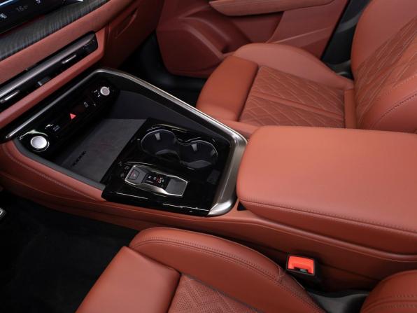 Audi Q5 III с пробегом 2026 года, цена 6 400 000 рублей, 50 км, внедорожник, Автокод Объявления