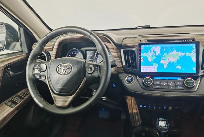 Toyota RAV4 IV (XA40) Рестайлинг с пробегом 2017 года, цена 2 000 000 рублей, 198748 км, внедорожник, Автокод Объявления