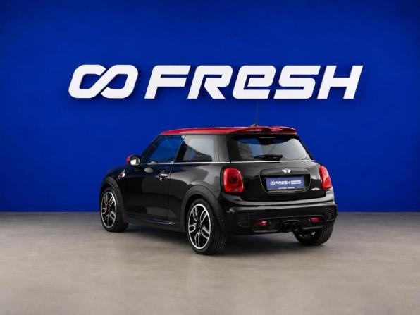 Mini Hatch III (F55/F56) с пробегом 2017 года, цена 2 649 874 рубля, 99602 км, хэтчбек, Автокод Объявления
