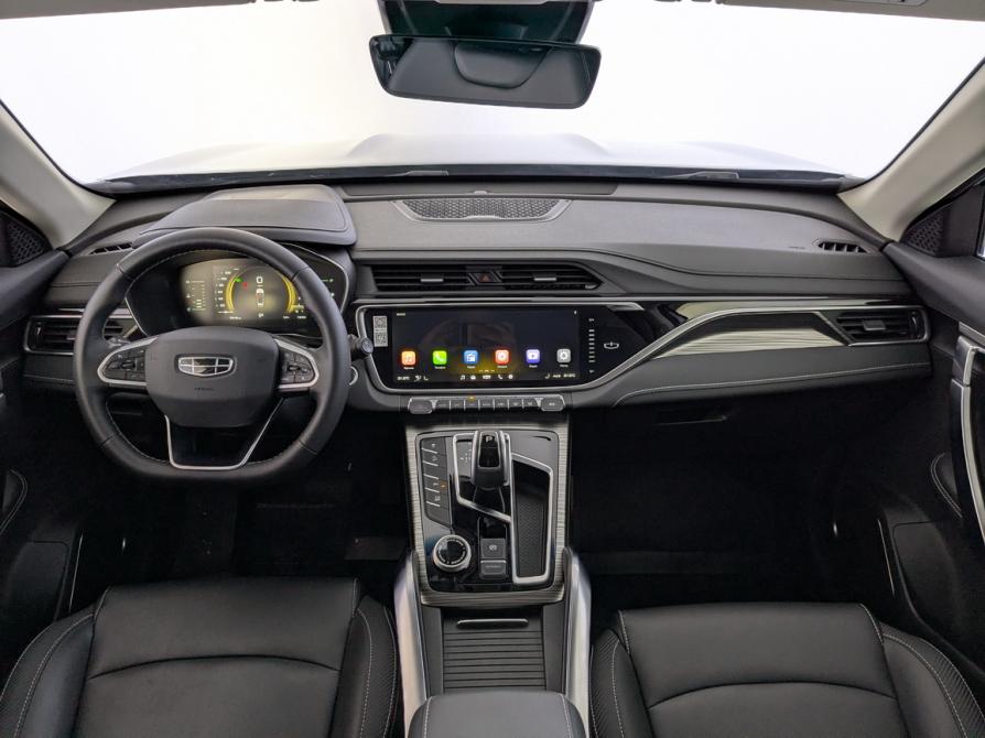 Geely Atlas Pro Москва  - изображение 26