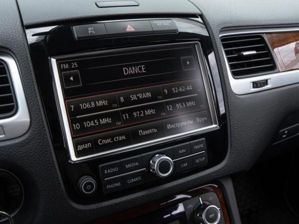 Volkswagen Touareg II с пробегом 2014 года, цена 2 190 000 рублей, 227015 км, внедорожник, Автокод Объявления