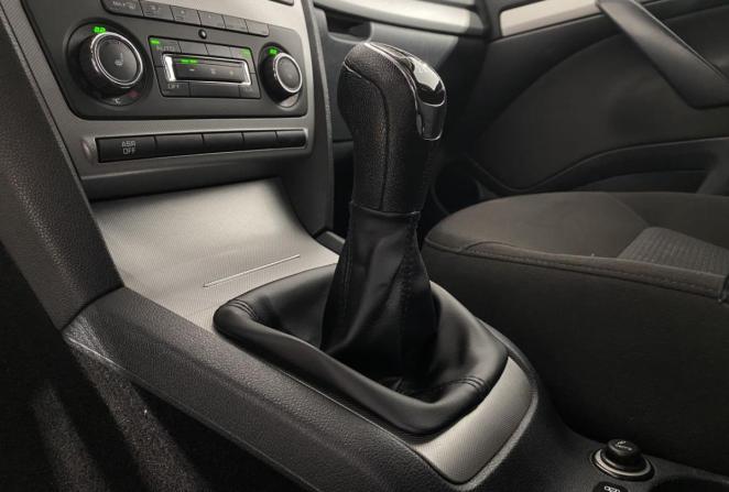Skoda Octavia II (A5) Рестайлинг с пробегом 2012 года, цена 900 000 рублей, 176630 км, лифтбек, Автокод Объявления
