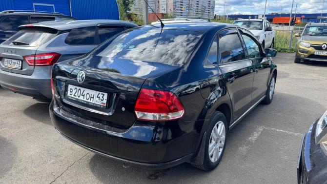 Volkswagen Polo V с пробегом 2013 года, цена 570 000 рублей, 192046 км, седан, Автокод Объявления