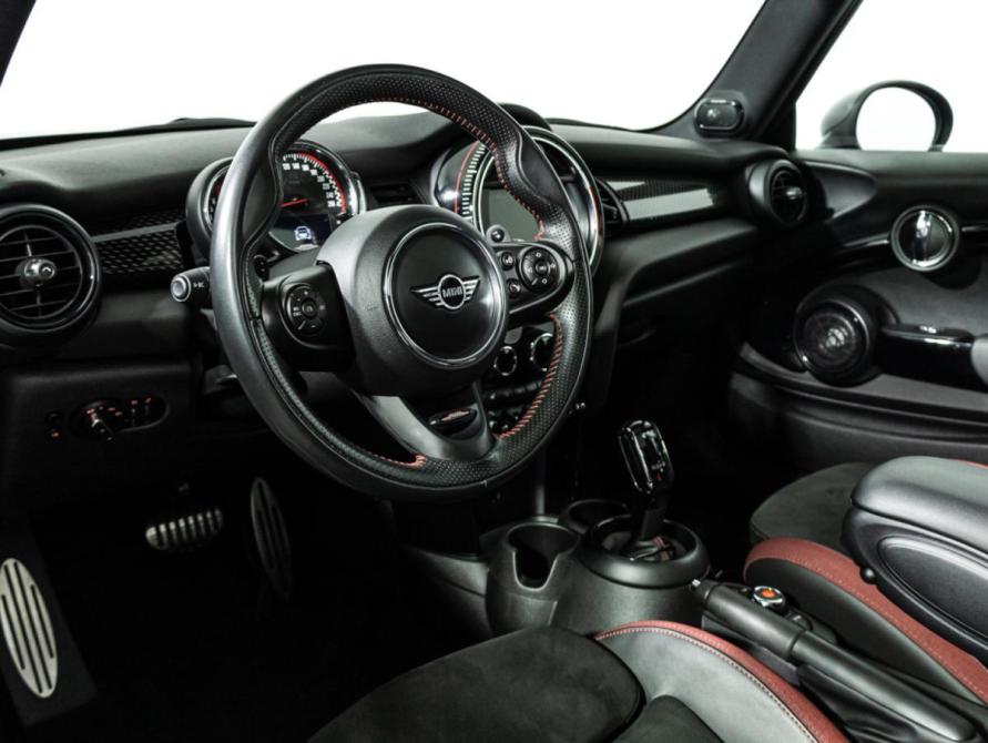 Mini Hatch III (F55/F56) Рестайлинг Санкт-Петербург  - изображение 11