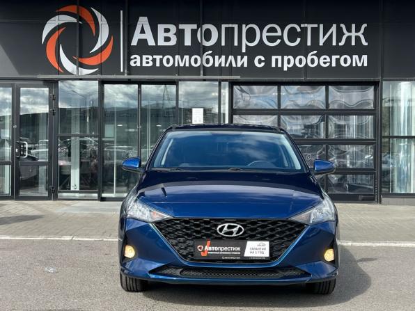 Hyundai Solaris II Рестайлинг с пробегом 2021 года, цена 1 569 000 рублей, 115000 км, седан, Автокод Объявления