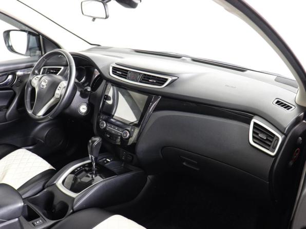 Nissan Qashqai II с пробегом 2017 года, цена 1 330 000 рублей, 96839 км, внедорожник, Автокод Объявления