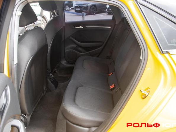 Audi A3 III (8V) Рестайлинг с пробегом 2018 года, цена 1 328 000 рублей, 205226 км, седан, Автокод Объявления