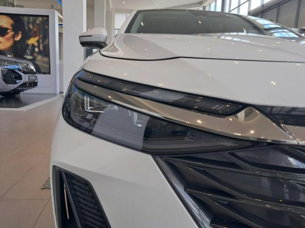 Chery Arrizo 8 с пробегом 2025 года, цена 2 372 000 рублей, 19746 км, седан, Автокод Объявления