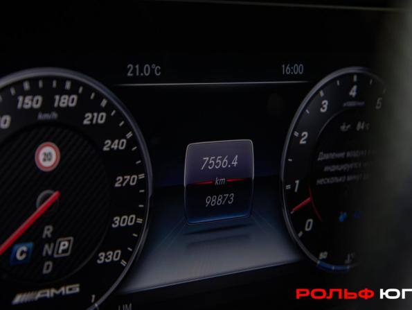 Mercedes-Benz E-Класс AMG V (W213) с пробегом 2018 года, цена 5 050 000 рублей, 98152 км, седан, Автокод Объявления