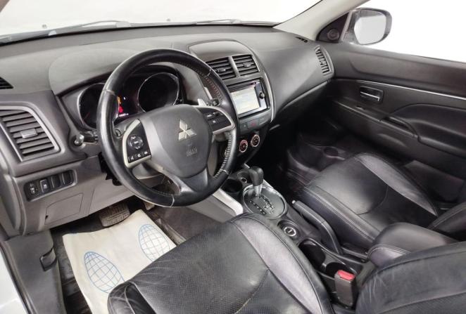 Mitsubishi ASX I с пробегом 2012 года, цена 1 055 000 рублей, 196501 км, внедорожник, Автокод Объявления