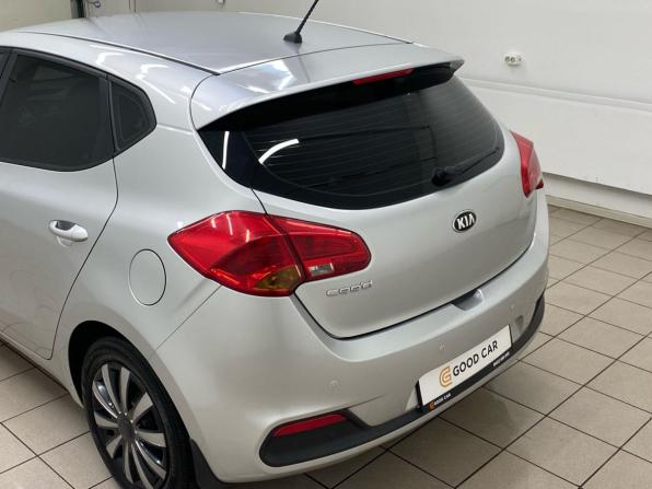 Kia Ceed II с пробегом 2014 года, цена 1 050 000 рублей, 71188 км, хэтчбек, Автокод Объявления